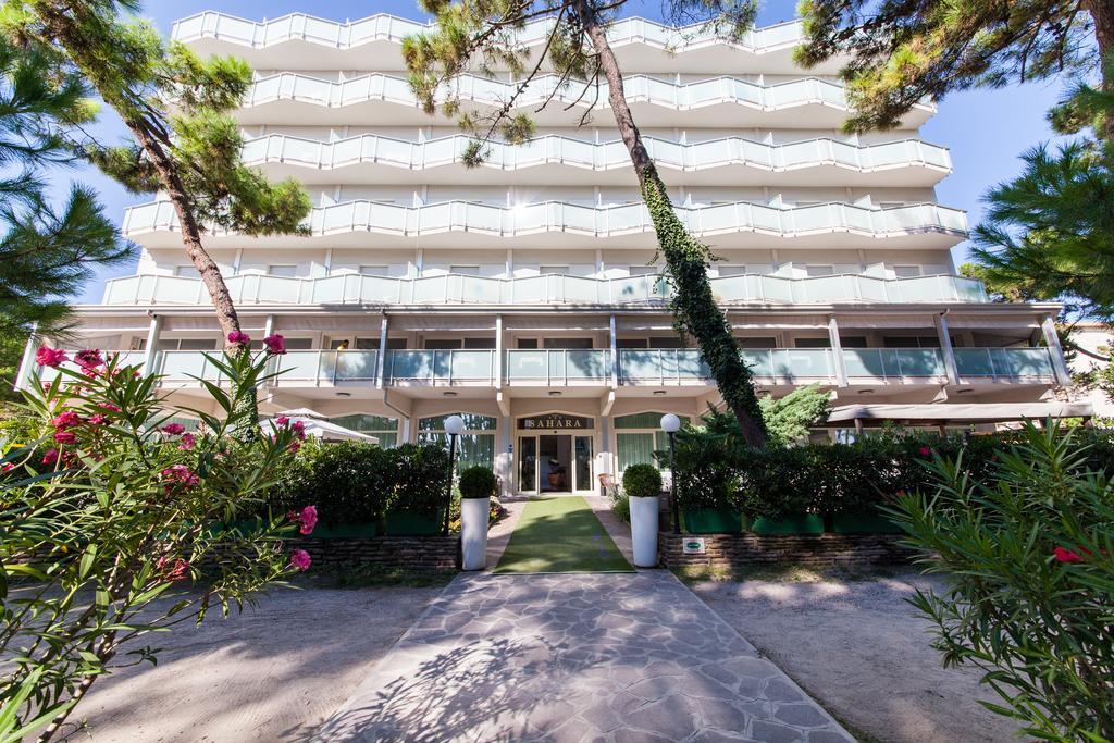 Hotel Sahara ميلانو ماريتيما المظهر الخارجي الصورة