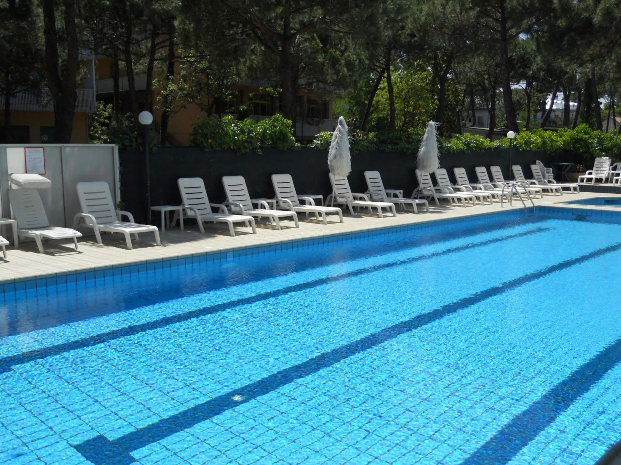 Hotel Sahara ميلانو ماريتيما المظهر الخارجي الصورة